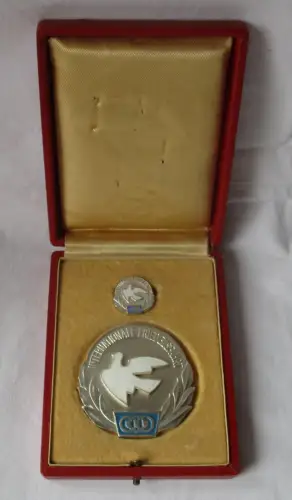 Plakette Int. Friedensfahrt - Für Verdienste um die Friedensfahrt 1968 (115958)