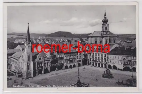 67816 Ak Trautenau Trutnov Marktplatz mit Rathaus und Kirche 1941