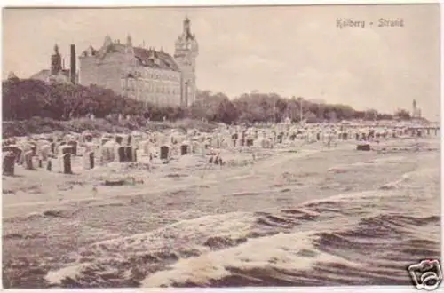 10562 Ak Kolberg Strand mit Strandkörben 1924