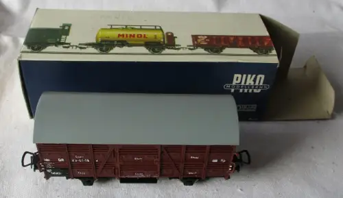 Modelleisenbahn PIKO Güterwagen Verschlagwagen DR braun Spur H0 OVP (167772)