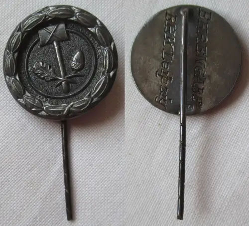 DDR Abzeichen Handwerkskammer des Bezirkes Ehrengabe BHK Leipzig Silber (152418)