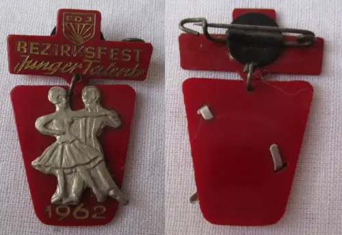 DDR FDJ Abzeichen Rostock Bezirksfest Junger Talente 1962 Tanzpaar (169014)