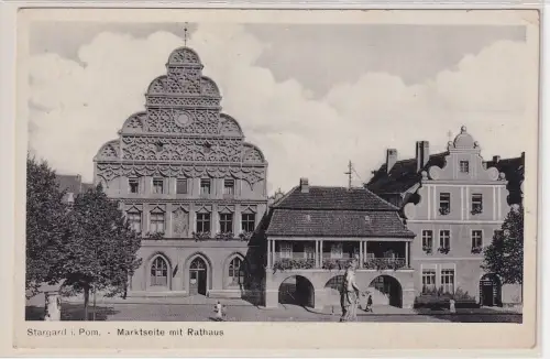 96102 Ak Stargard in Pommern - Marktseite mit Rathaus