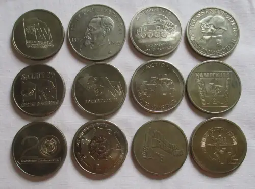 12x DDR Medaille NVA Dzierzynski Salut Waffenbrüder Kampfkurs (165685)