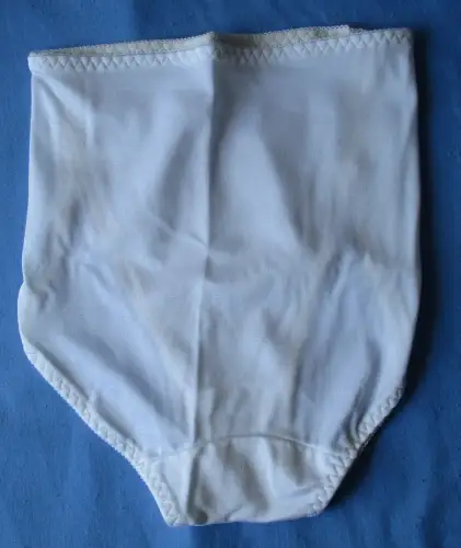 3 x DDR Miederhose Slip weiß Dederon (159908)
