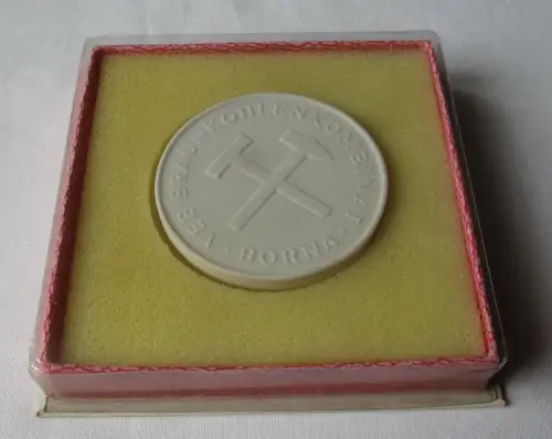 DDR Medaille Porzellan Meissen VEB Braunkohlenkombinat Borna, Glück Auf (101297)