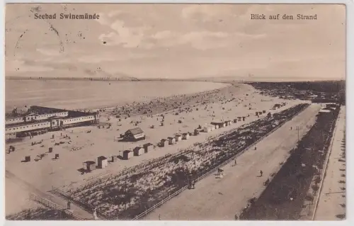 87249 Ak Seebad Swinemünde Blick auf den Strand um 1930