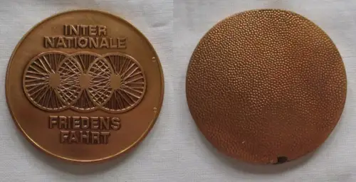 bronzefarbene einseitige DDR Medaille Internationale Friedensfahrt (151575)