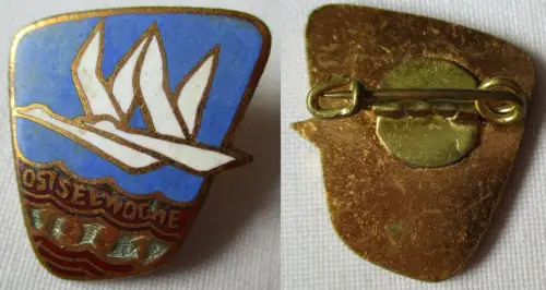 DDR emailliertes Abzeichen Ostseewoche 1961 (142102)