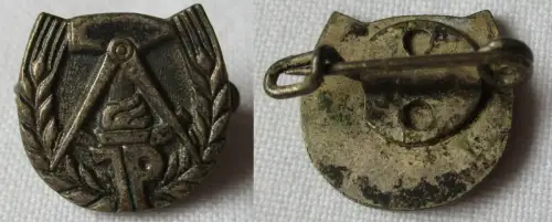 DDR Abzeichen JP für gute gesellschaftliche Arbeit in der Schule (142626)