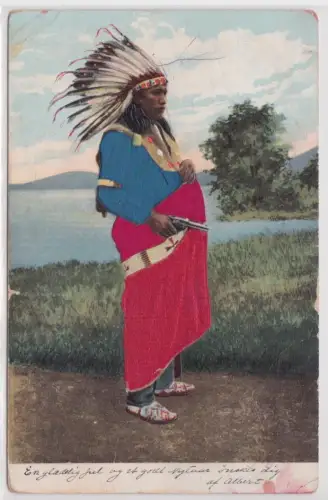 901555 Stoff Montage Ak Indianer mit Federschmuck und Pistole 1906