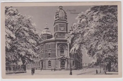 901635 Ak Liegnitz Legnica in Schlesien Hauptpost im Winter um 1920