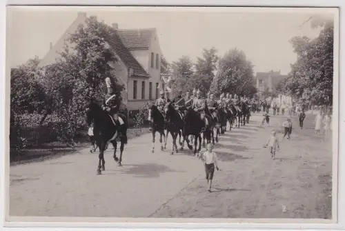 900456 Foto Ak Köthen in Anhalt Festumzug um 1925