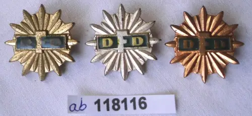 3 x DDR Ehrennadeln des DFD Gold Silber & Bronze (118116)