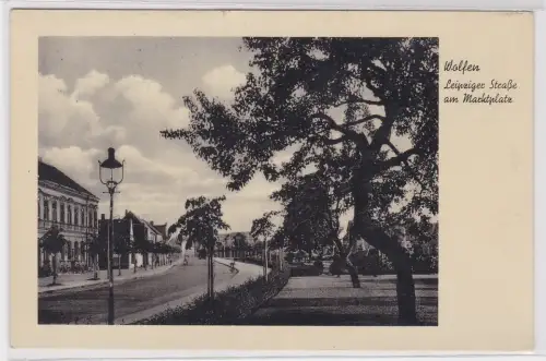 903588 AK Wolfen - Leipziger Straße am Marktplatz, Straßenansicht 1933