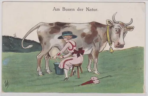 91778 Humor Ak Frau beim melken "Am Busen der Natur" um 1910
