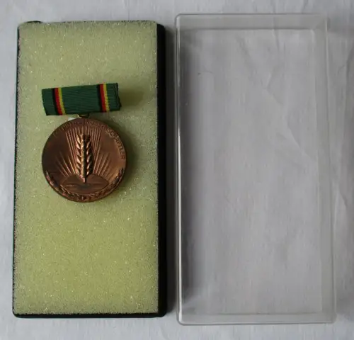 DDR Orden Hervorragender Genossenschaftler 1956-75 Bartel 69b (136334)
