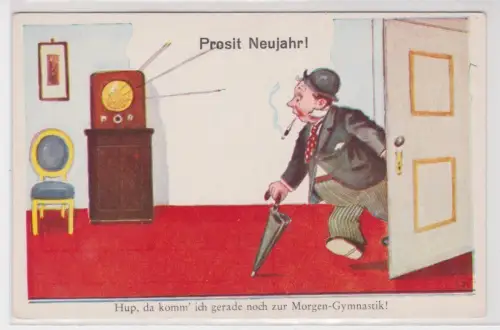 905098 Prosit Neujahr Humor Ak "... gerade noch zur Morgen Gymnastik" um 1940