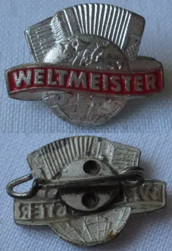 DDR Abzeichen VEB Harmonika Werke Klingenthal Weltmeister (165495)