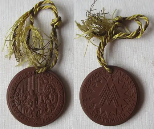 seltenes Porzellan Abzeichen Leipziger Frühjahrsmesse 1947 (171091)