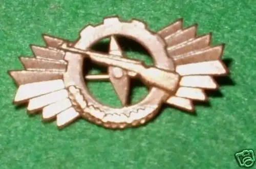 DDR Abzeichen GST für vormilitärische Kenntnisse Bronze