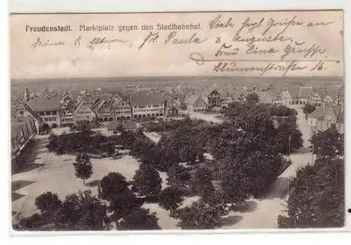 50326 Ak Freudenstadt Marktplatz gegen den Stadtbahnhof um 1910