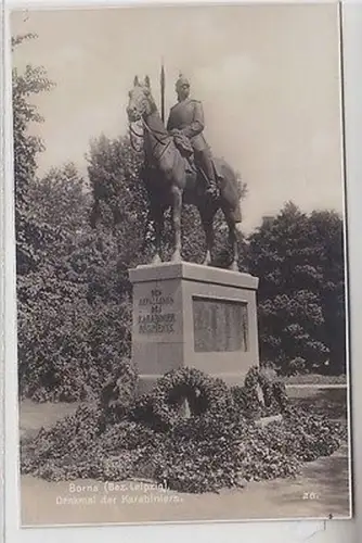 20538 Ak Borna (Bezirk Leipzig) Denkmal der Karabiniers um 1930