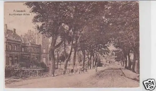 34863 Ak Friesack Kurfürsten Allee um 1920