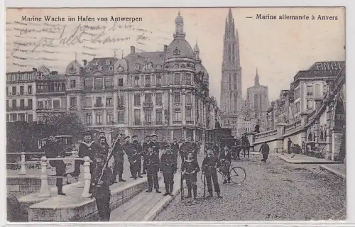 82390 Ak Antwerpen Deutsche Marine Wache im Hafen 1915