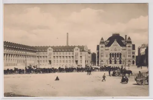 903800 Ak Helsinki Helsingfors Bahnhofsplatz Finnisches Theater um 1920