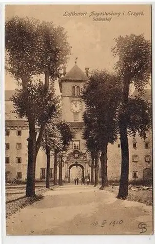 19651 Ak Luftkurort Augustusburg im Erzgebirge Schlosshof 1910
