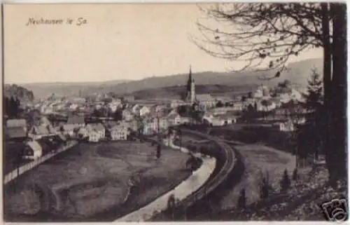 13740 Ak Neuhausen in Sachsen Totalansicht um 1920