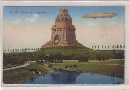 28/3 Ak Leipzig Völkerschlachtdenkmal mit Zeppelin 1916