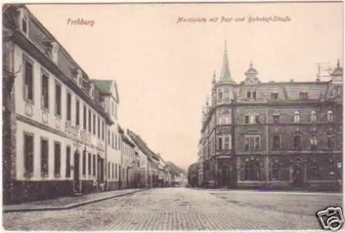 23965 Ak Frohburg Marktplatz Post Bahnhof-Str. um 1910