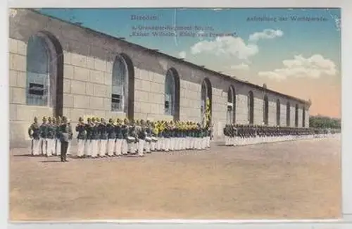 56029 Ak Dresden Austellung der Wachtparade 1912