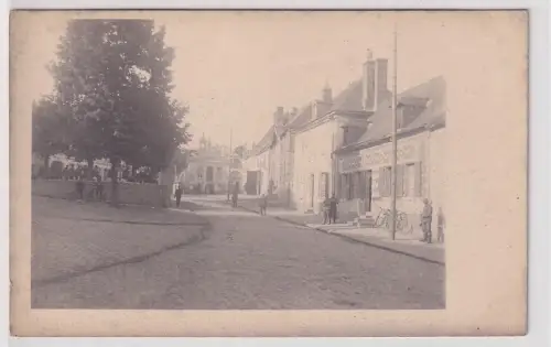 12393 Ak Mons Belgien Straßenansicht mit Soldaten um 1915