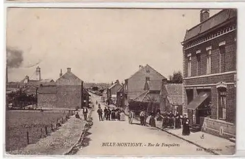 45227 Ak Billy-Montigny Rue de Fouquières 1915