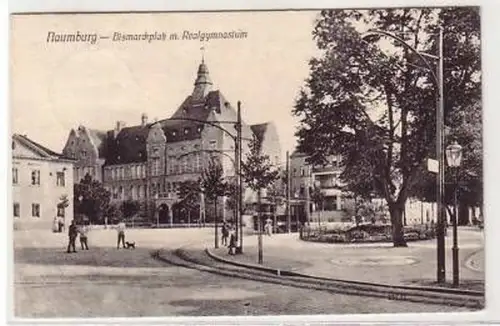 41281 Ak Naumburg Bismarckplatz mit Realgymnasium 1910