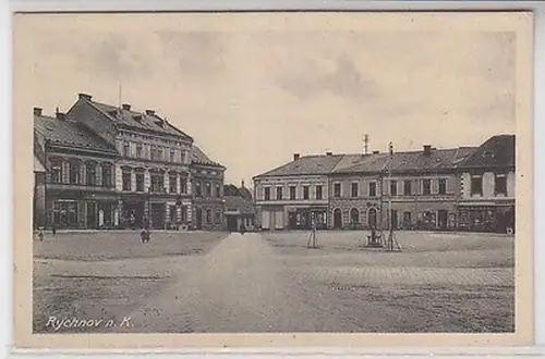 63197 AK Rychnov nad Kne?nou (Böhmen) Markt mit Kolonialwarengeschäft um 1930