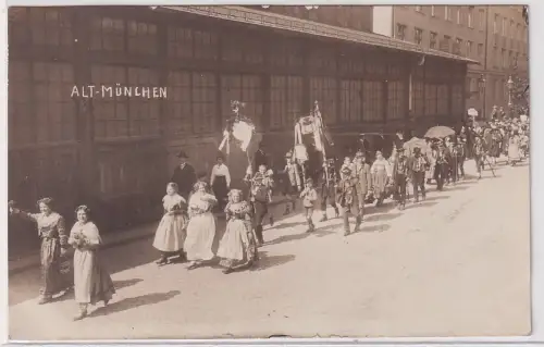 903715 Foto Ak München Bayr. Trachtenschau "Alt-München" Pfingsten 1921