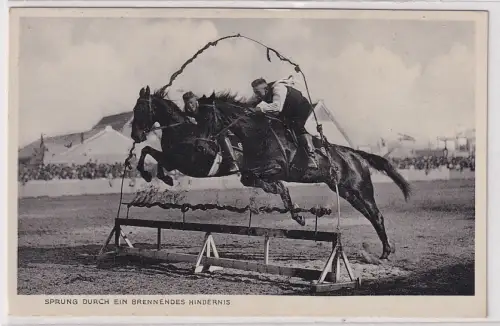 58205 Ak München Ausstellung 1937 Reiten Sprung durch ein brennendes Hindernis