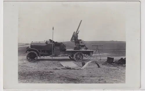 14456 Foto AK Geschützturm auf einem gepanzertem LKW Kaiserreich
