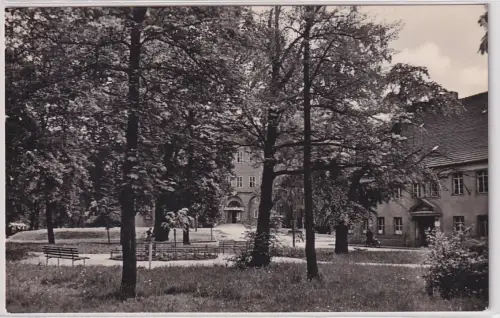 09958 AK Hoyerswerda Platz des Friedens mit Schloß - Wojerecy hrodom 1959