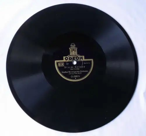 110519 Schellackplatte Odeon "Im D-Zug" + "Sturm-Galopp" um 1930