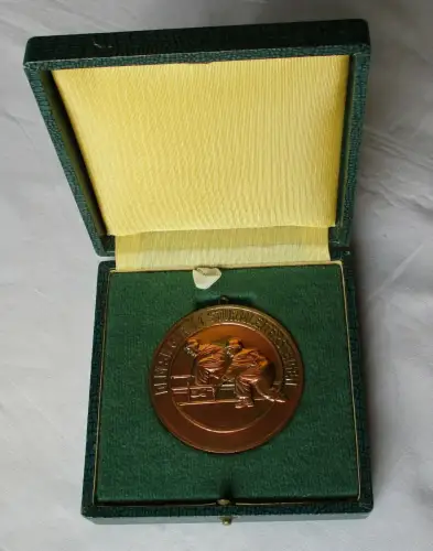 DDR Medaille Feuerwehr-Kampfsport Dem Sieger im Sturmleitersteigen (113179)