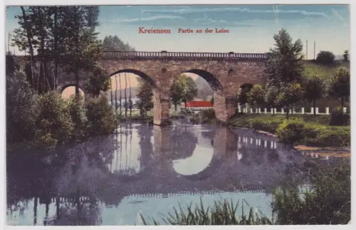 902424 Ak Kreiensen Partie an der Leine mit Viadukt um 1920
