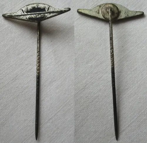 DDR Abzeichen Anstecknadel Eisenacher Automobilwerk (147360)