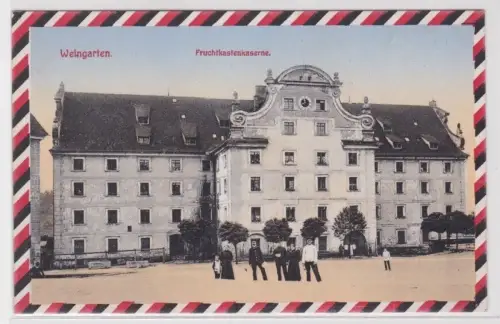 905344 Ak Weingarten Fruchtkastenkaserne um 1910