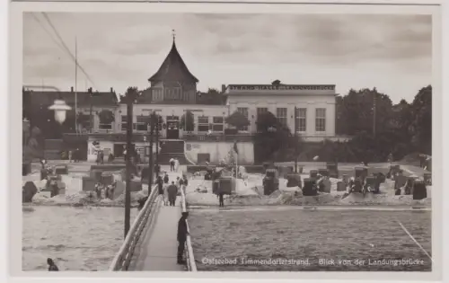 903635 Ak Ostseebad Timmendorferstrand Blick von der Landungsbrücke