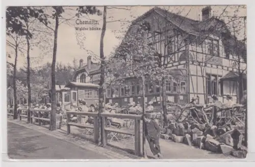 99318 AK Chemnitz - Waldschänke mit Gartenpartie 1910